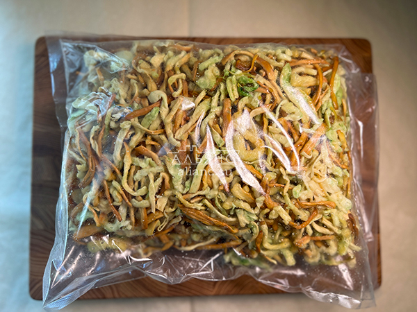 Нитка ЖАРЕНАЯ "Васаби" Oktobersnack 1 кг (сырный продукт) в Дмитровграде
