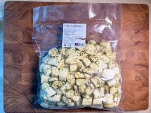 Сыр к пиву: Сырный продукт ФЕРМЕРСКИЙ бочонок укроп чеснок